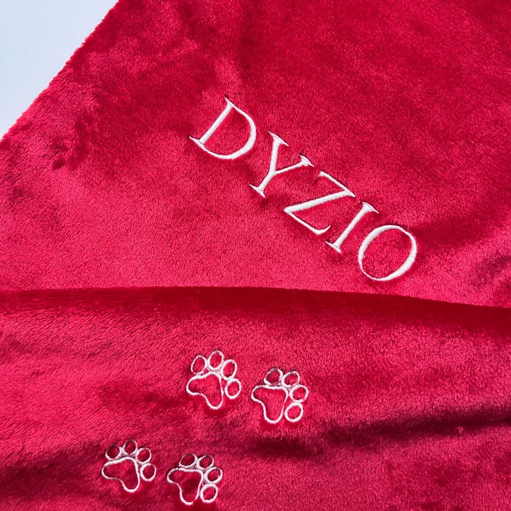 Personalizowany kocyk - czerwony - obrazek 2