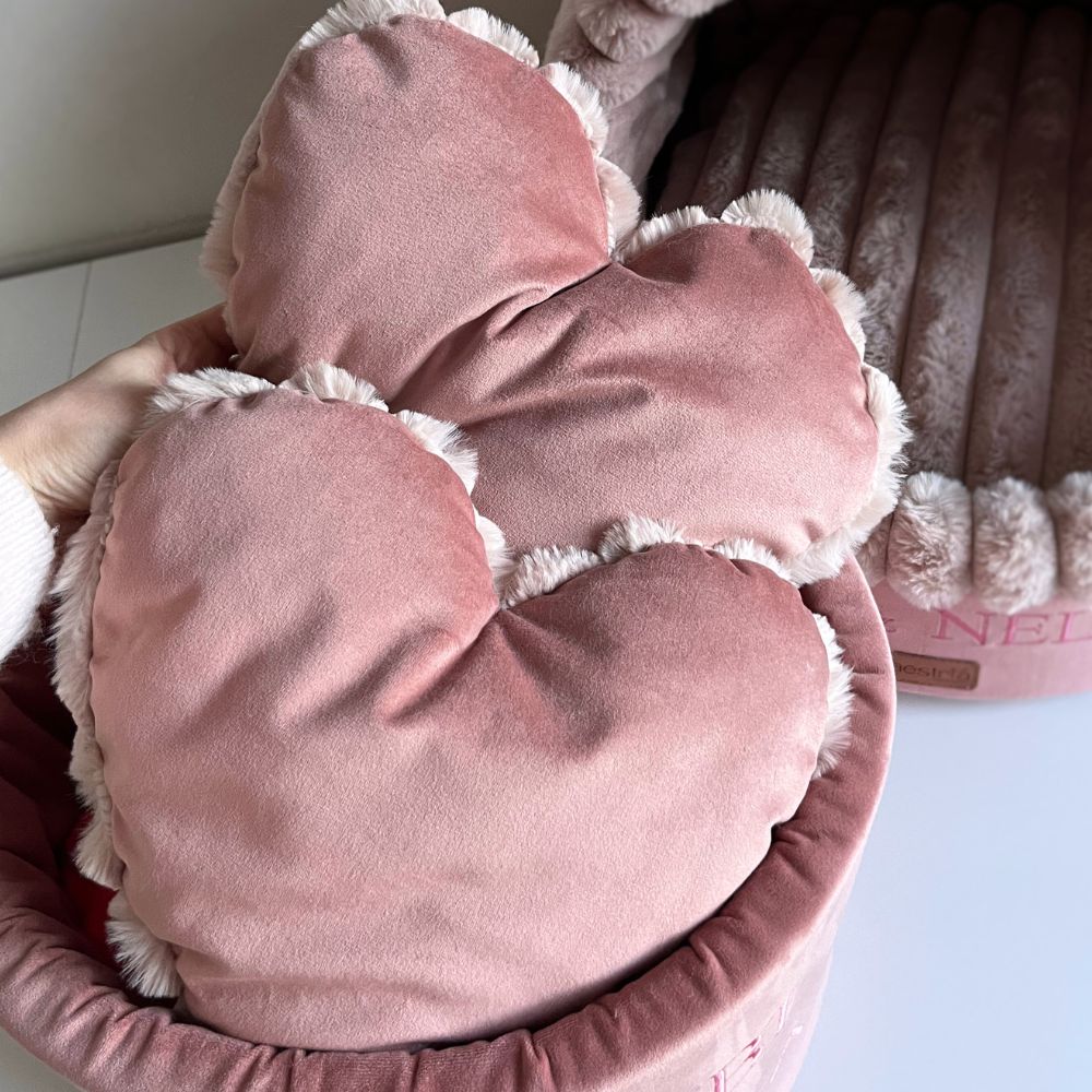 Poduszka różowa w kształcie serduszka Comfy